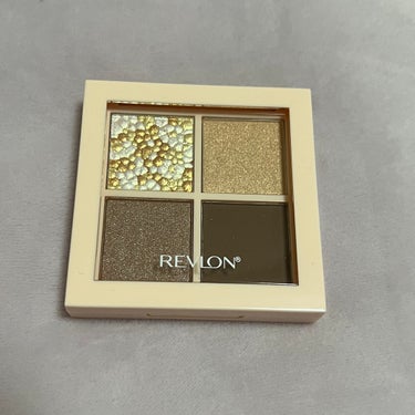 ダズル アイシャドウ クアッド/REVLON/アイシャドウパレットを使ったクチコミ（1枚目）