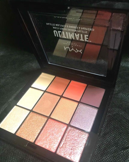 UT シャドウ パレット ミックス フィニッシュ/NYX Professional Makeup/アイシャドウパレットを使ったクチコミ(2枚目)
