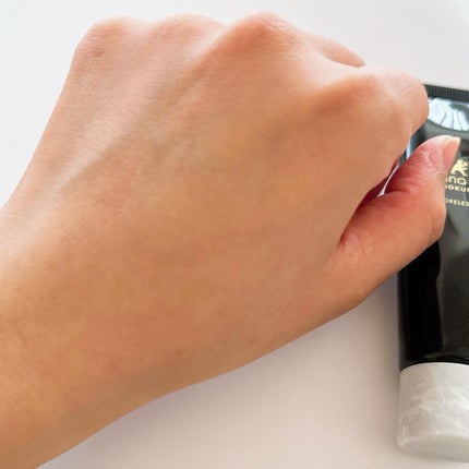 サナ 毛穴パテ職人 クッションブースター下地/毛穴パテ職人/化粧下地を使ったクチコミ(3枚目)