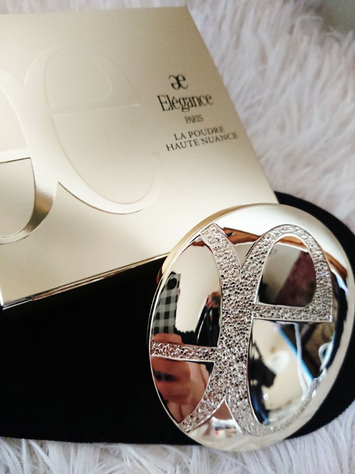 ラ プードル オートニュアンス/Elégance/プレストパウダーを使ったクチコミ（2枚目）