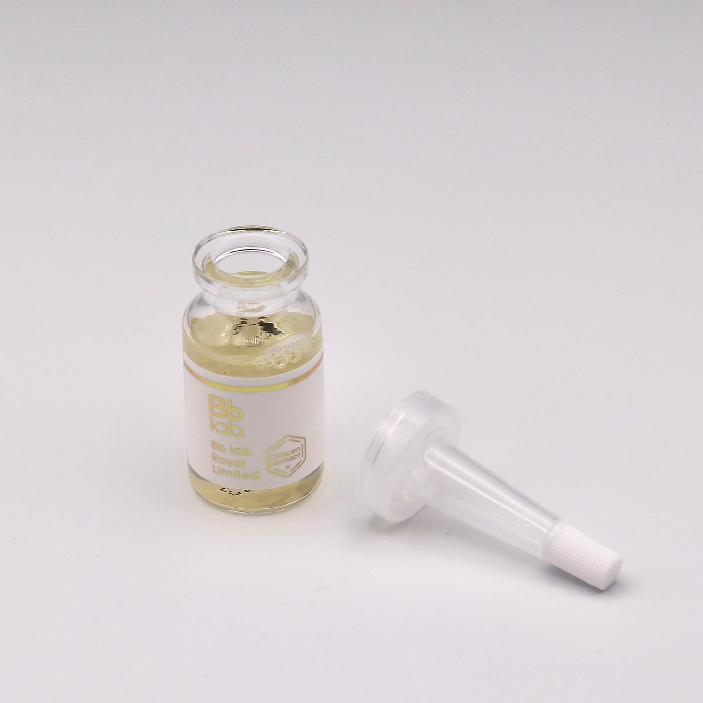 ロイヤルリミテッド/ビービーラボラトリーズ/美容液を使ったクチコミ(2枚目)