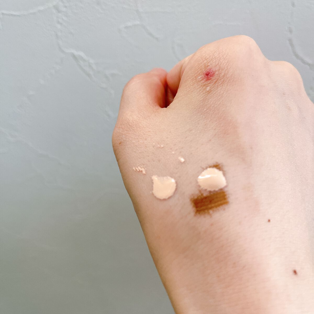 フェザータッチファンデーション/aZTK/リキッドファンデーションを使ったクチコミ（3枚目）