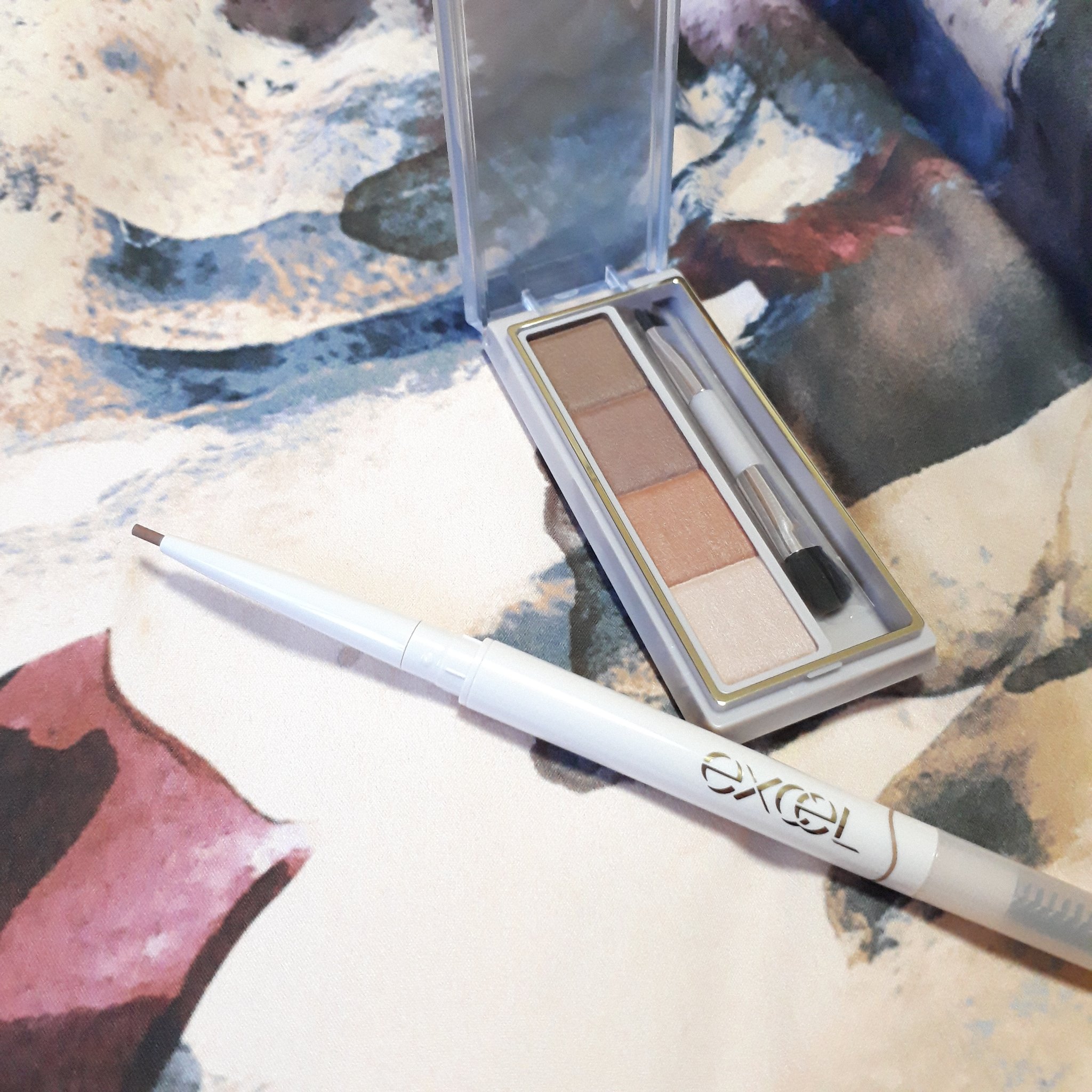 カラーエディットスリムブロウ/excel/アイブロウペンシルを使ったクチコミ（2枚目）