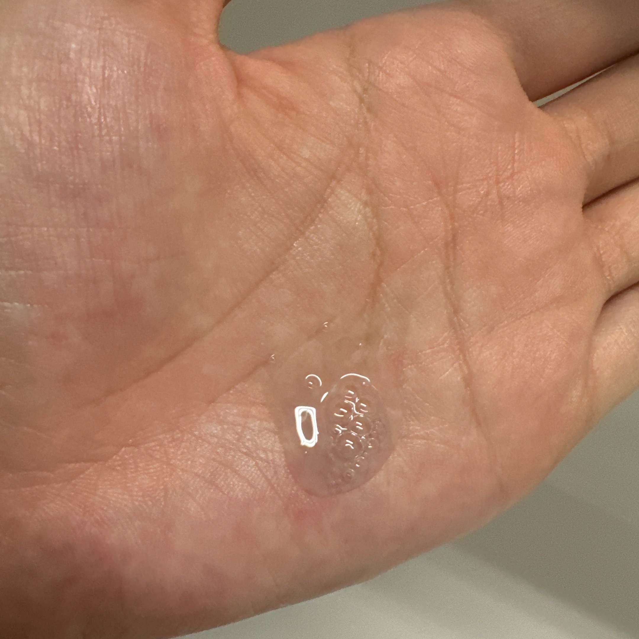 レッドアクネピーリングセラム/MEDICUBE/美容液を使ったクチコミ（3枚目）