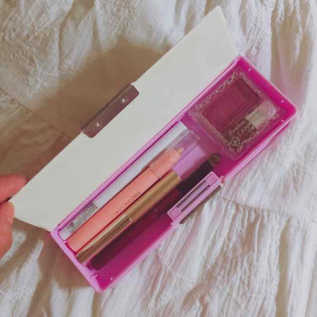 ゆうき on LIPS 「💝どうしても割りたくないコスメに🔨ダイソーで購入したピンク色の..」(3枚目)