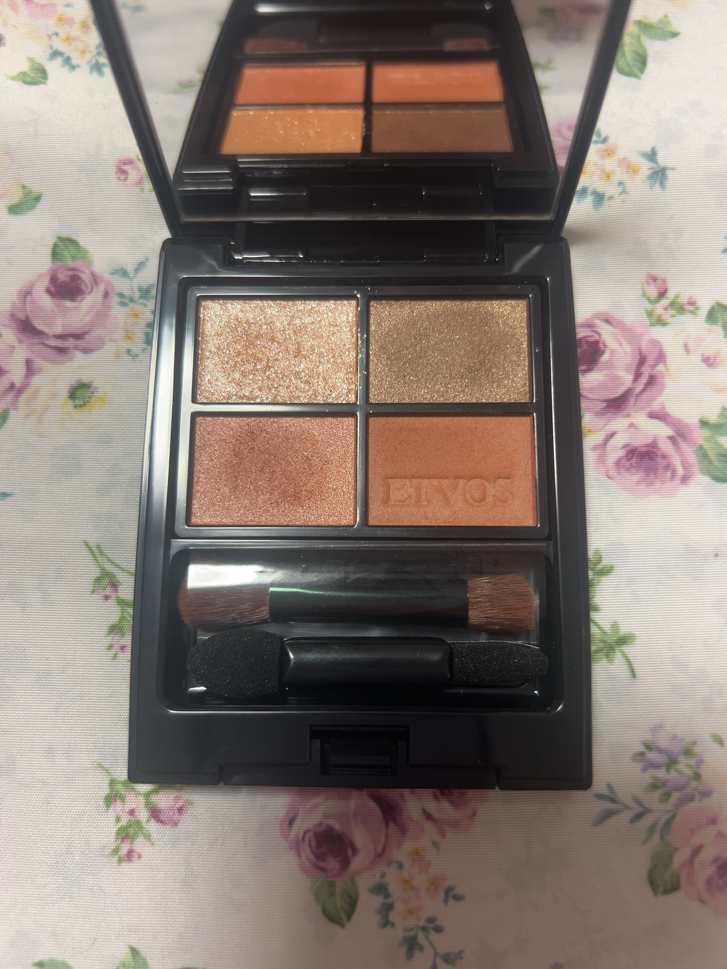 ミネラルクラッシィシャドー ブリックオレンジ/エトヴォス/アイシャドウパレットを使ったクチコミ（1枚目）