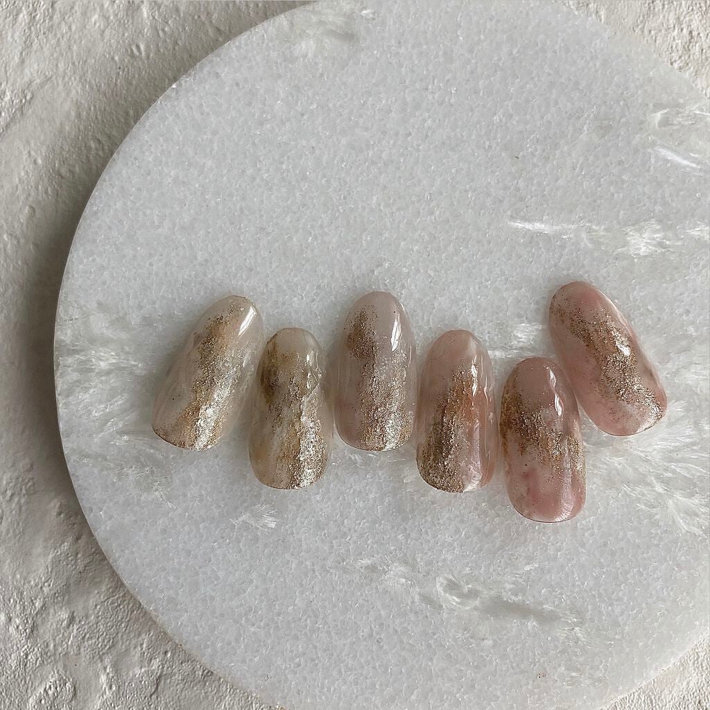 ミルキーカラー カラージェル/irogel(イロジェル)/ジェルネイルを使ったクチコミ(3枚目)