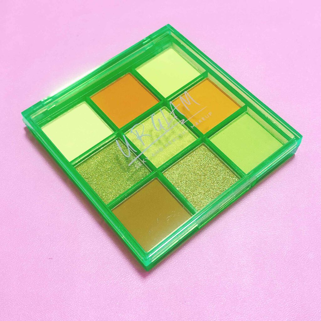 UR GLAM　BLOOMING EYE COLOR PALETTE/U R GLAM/アイシャドウパレットを使ったクチコミ（1枚目）