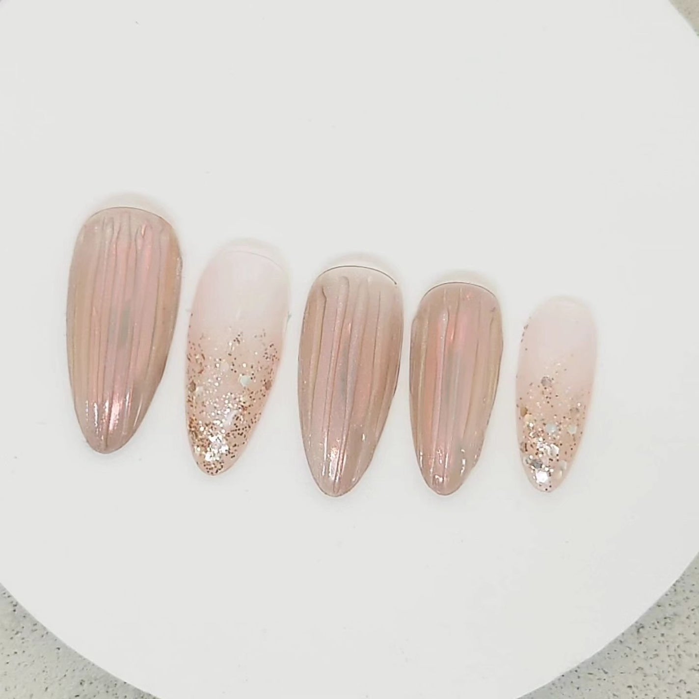 アイシングジェルネイル/セリア/ジェルネイルを使ったクチコミ(2枚目)