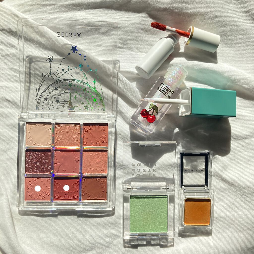 シングルアイシャドウ/aZTK/単色アイシャドウを使ったクチコミ（2枚目）