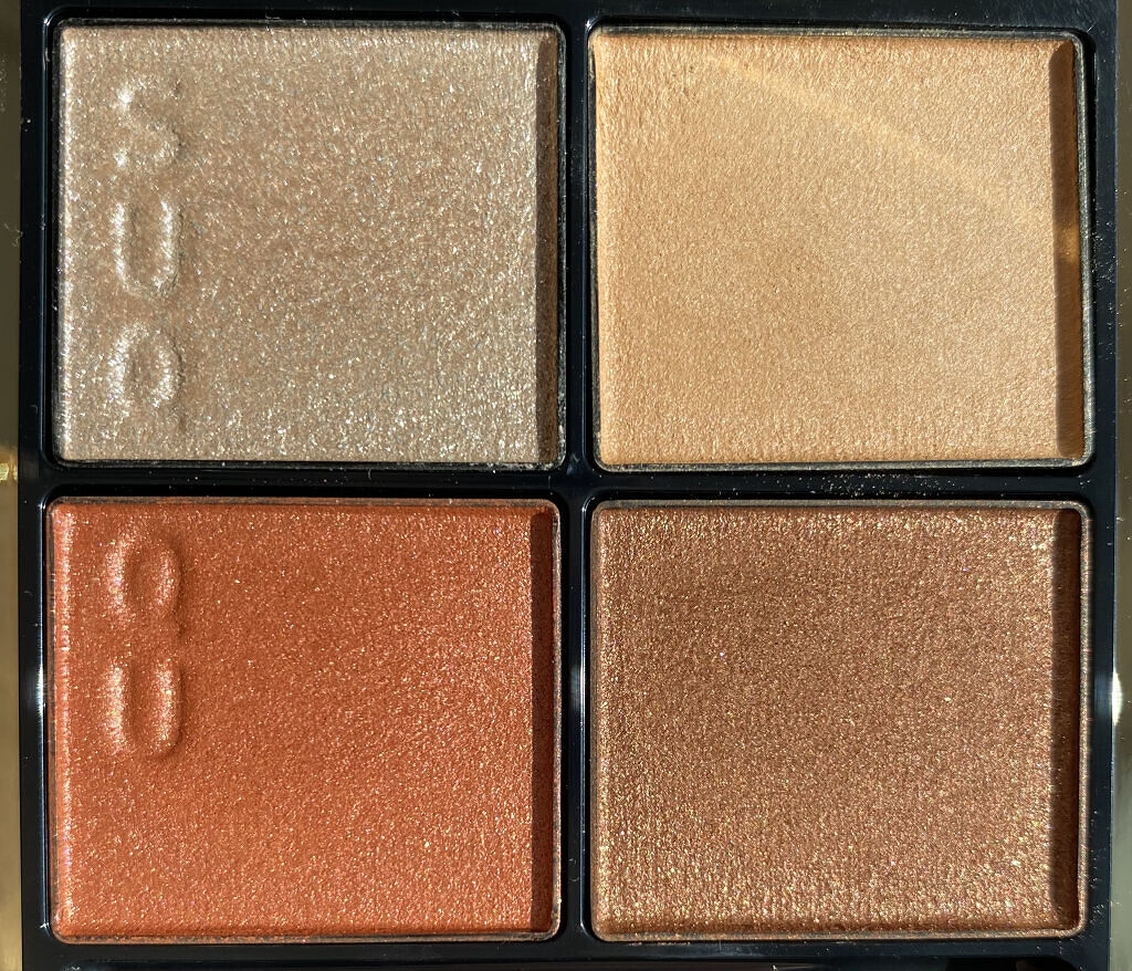 シグニチャー カラー アイズ 104 黄昏染 -TASOGAREZOME/SUQQU/アイシャドウパレットを使ったクチコミ（2枚目）