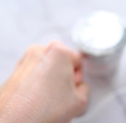 リンクルケア ホワイト モイストジェルクリーム UV/グレイスワン/オールインワン化粧品を使ったクチコミ(4枚目)