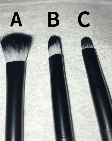 UR GLAM　EYESHADOW BRUSH C（アイシャドウブラシC）/U R GLAM/メイクブラシを使ったクチコミ（2枚目）