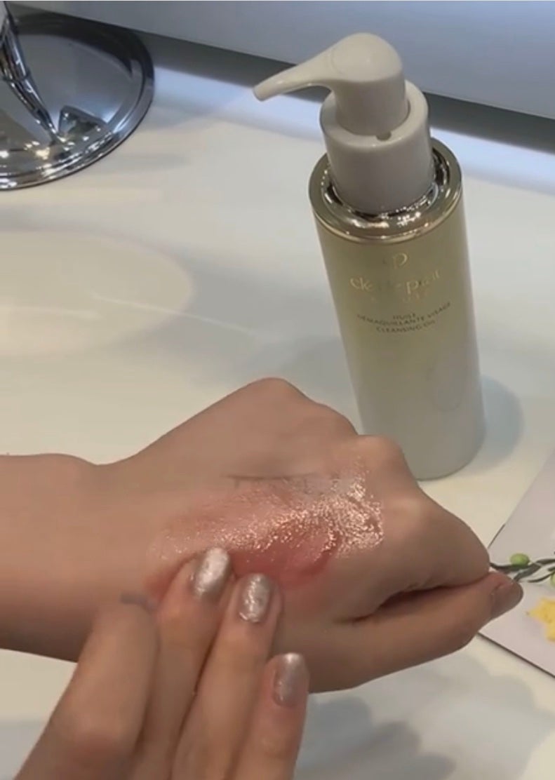 ユイルデマキアントヴィサージュ/クレ・ド・ポー ボーテ/オイルクレンジングを使ったクチコミ(8枚目)