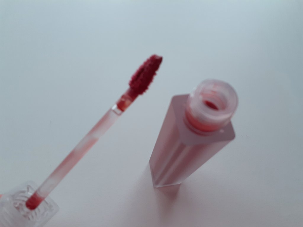 プティント 05 ラズージュ/muice/リップティントを使ったクチコミ（3枚目）