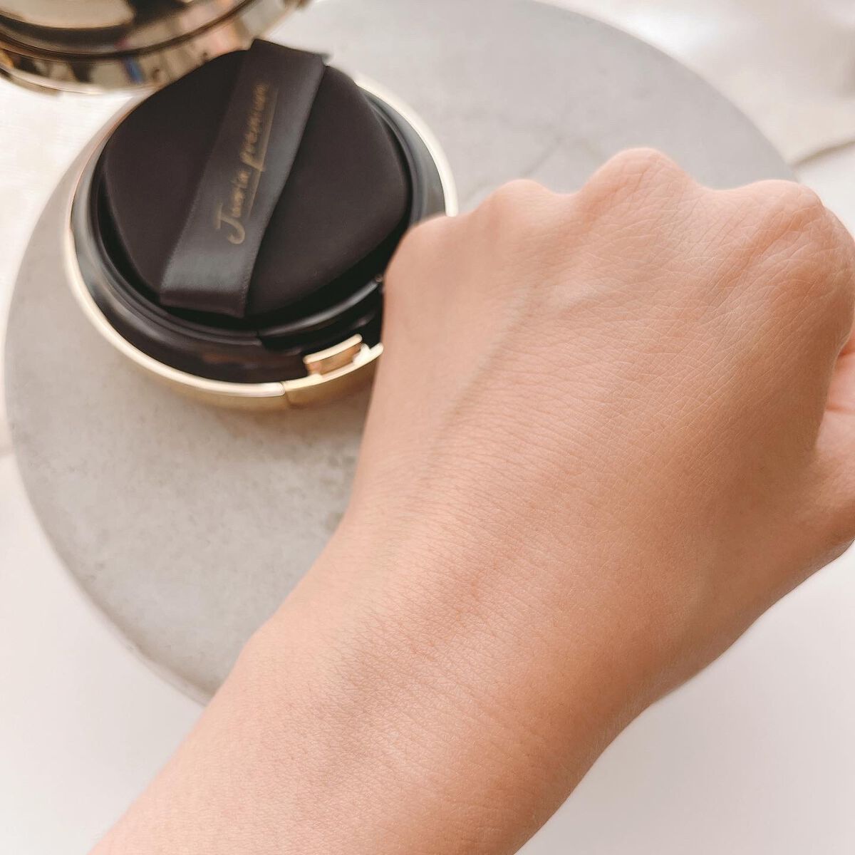 プレミアムニードルファンデーション/ジュエリアプレミアム/クッションファンデーションを使ったクチコミ(5枚目)