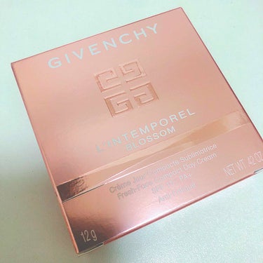 ランタンポレル ブロッサム クリーム コンパクト/GIVENCHY/化粧下地を使ったクチコミ（3枚目）