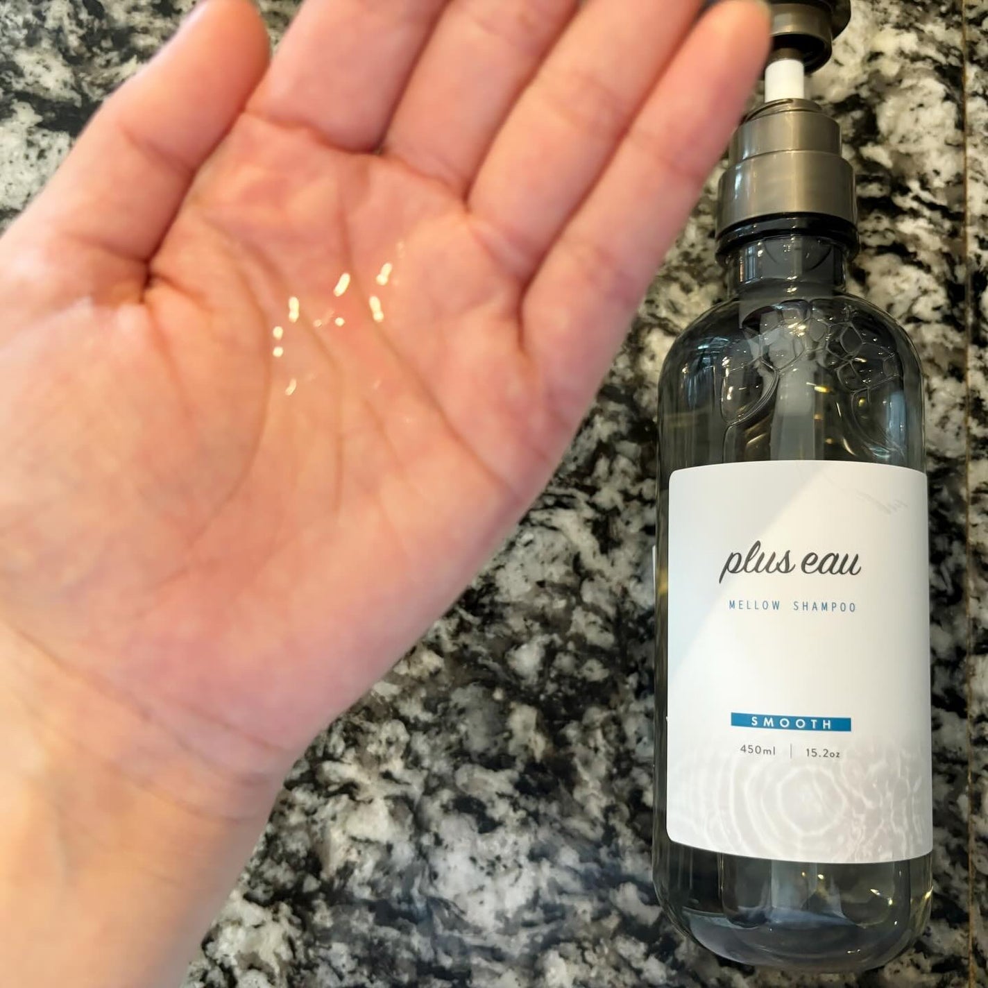 Nð on LIPS ã.@plus_eau#pluseau#ããªã¥ã¹ãªãŒ#ã¡ããŠã·ã£..ãïŒ2æç®ïŒ