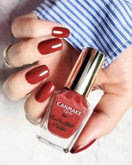 カラフルネイルズ N02 シックボルドー/キャンメイク/マニキュアを使ったクチコミ(1枚目)