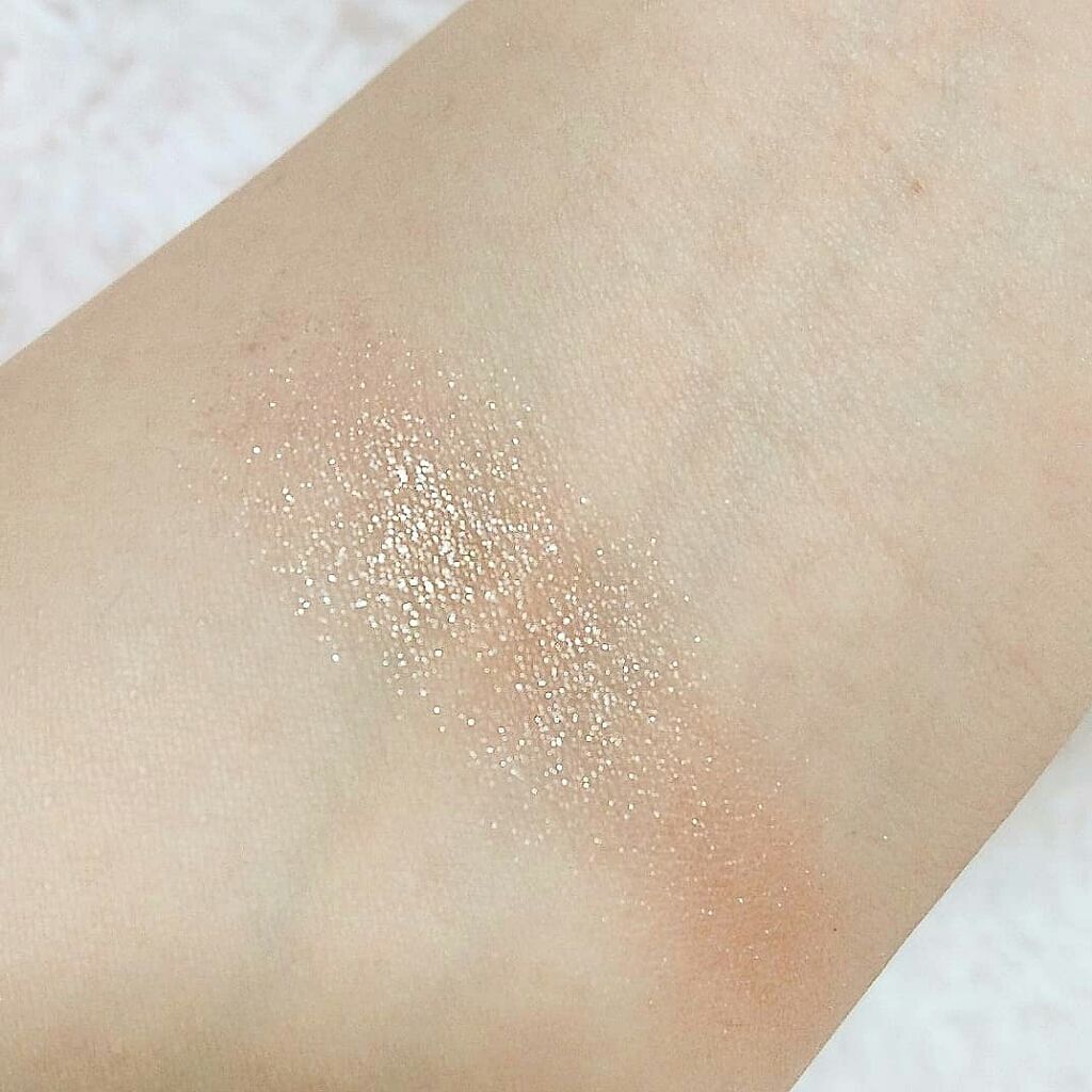 シャイニーシャドウ N/excel/単色アイシャドウを使ったクチコミ(2枚目)