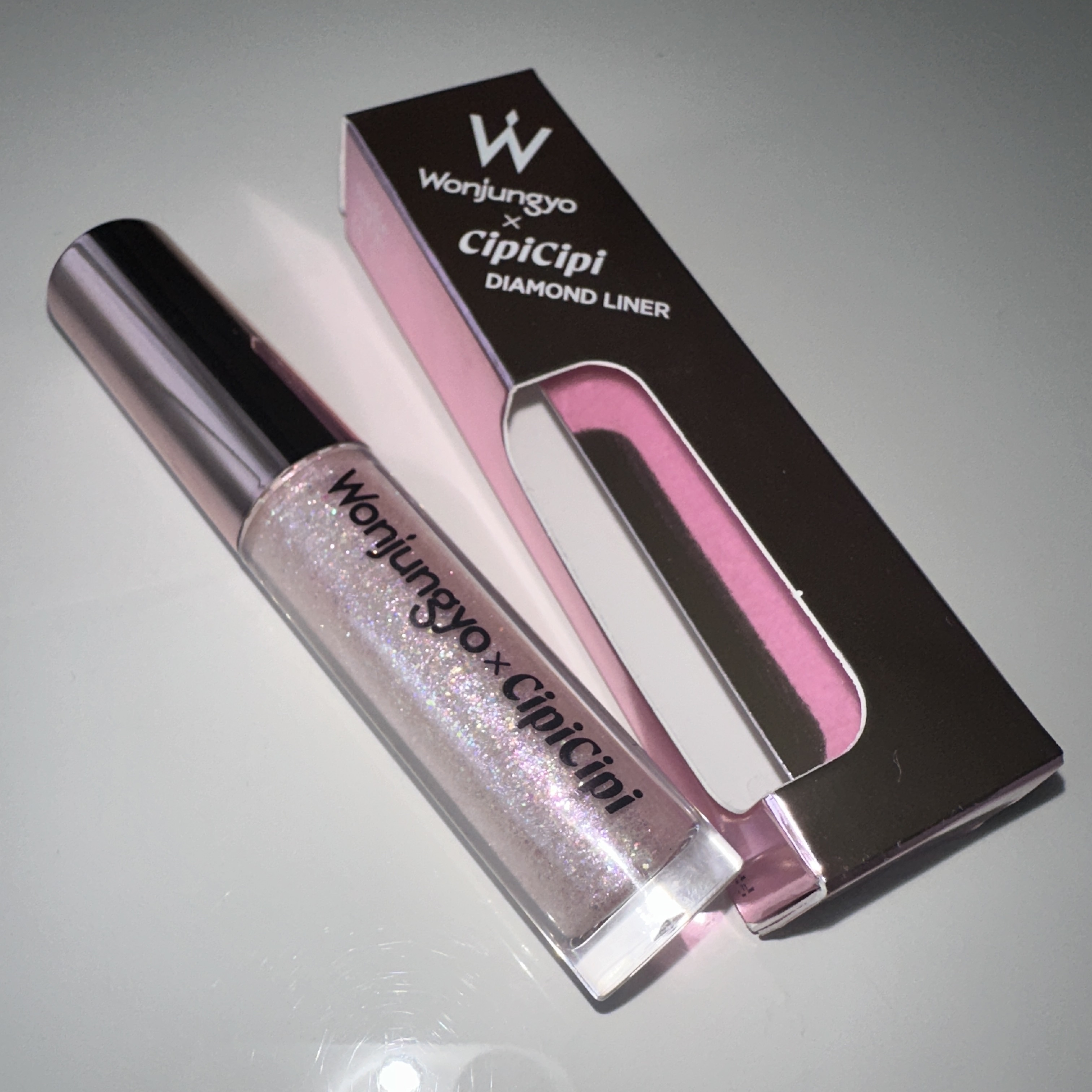 ウォンジョンヨ　ダイヤモンドライナー/Wonjungyo/リキッドアイシャドウを使ったクチコミ（2枚目）