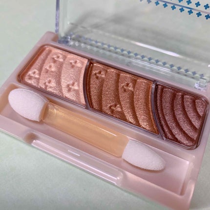 トーンアップアイシャドウ/CEZANNE/アイシャドウパレットを使ったクチコミ(1枚目)