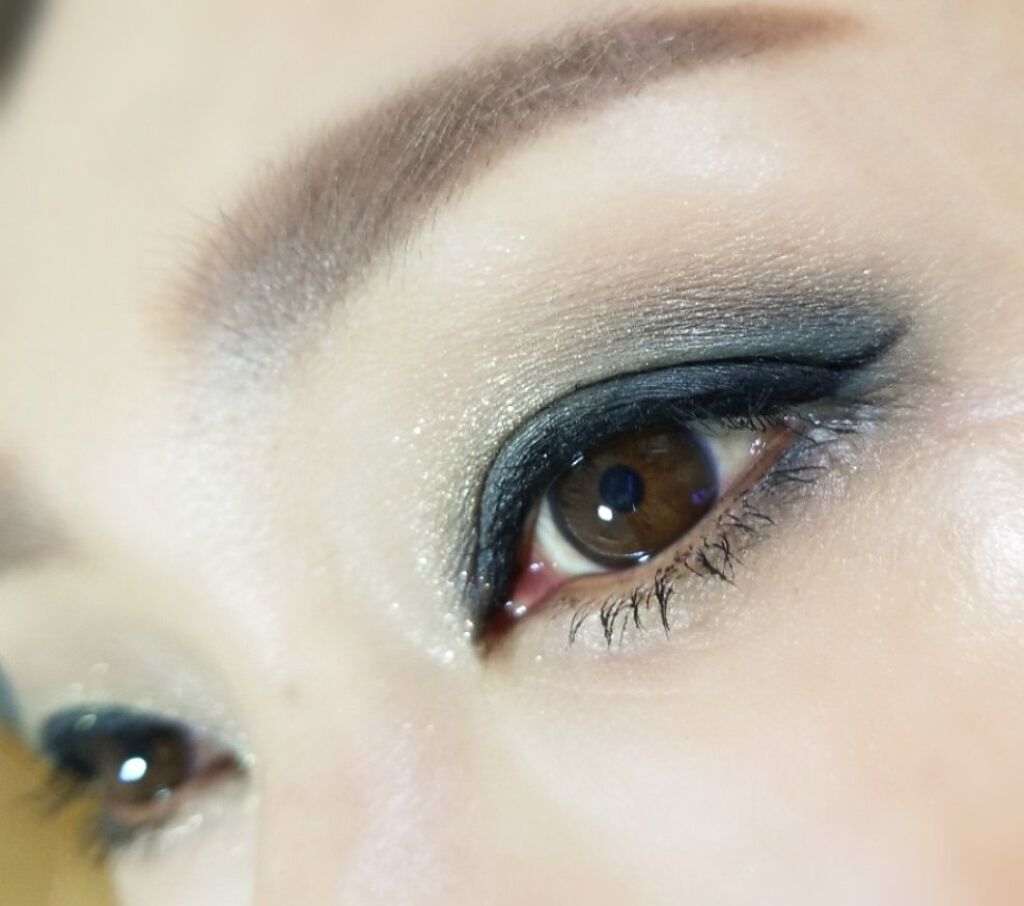 レ キャトル オンブル/CHANEL/アイシャドウパレットを使ったクチコミ(5枚目)