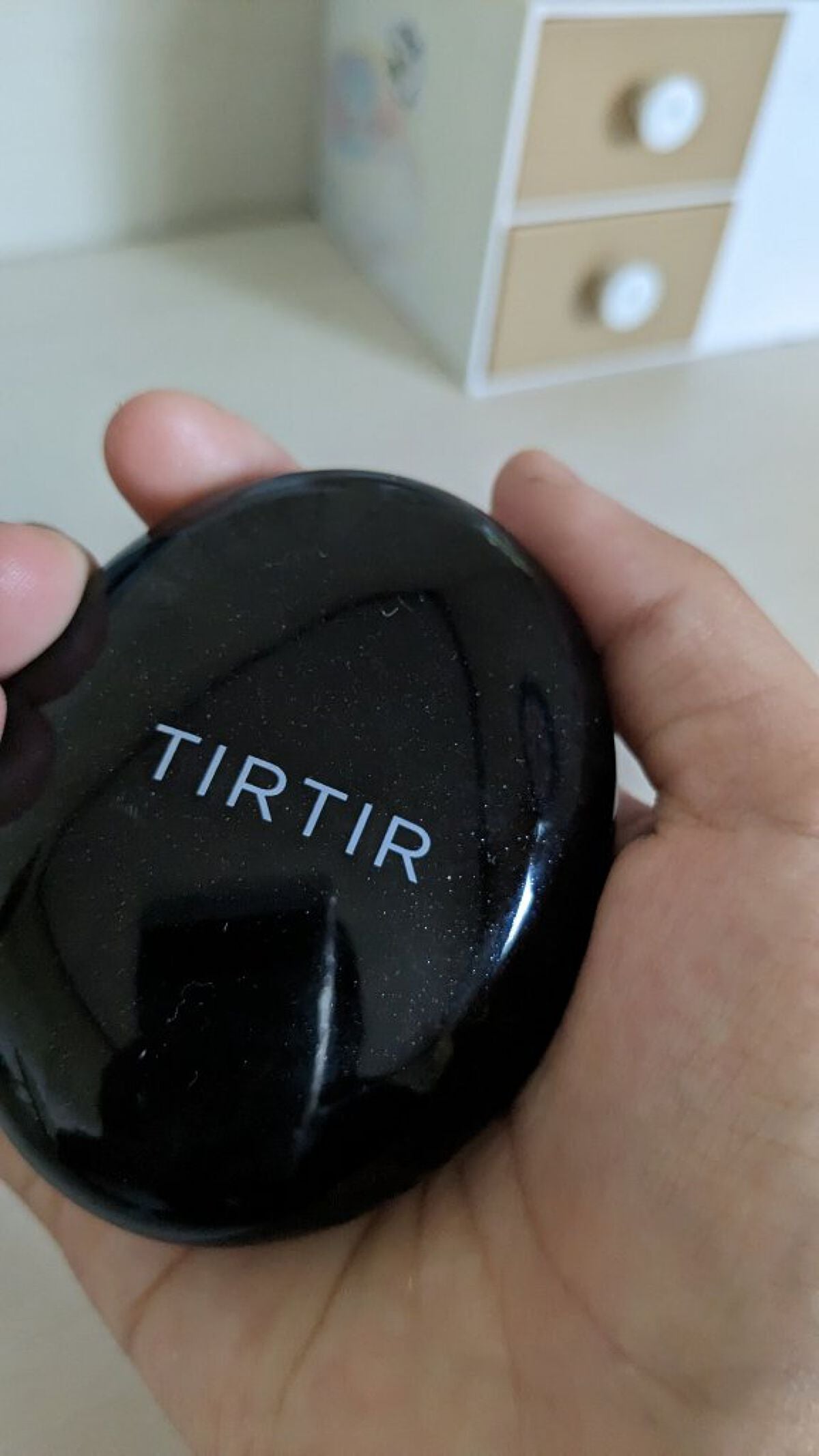 fantastic_rouge_dlk9 on LIPS 「<tirtir黒>小さめファンデの液がすぐ無くなる色は、23だ..」(1枚目)