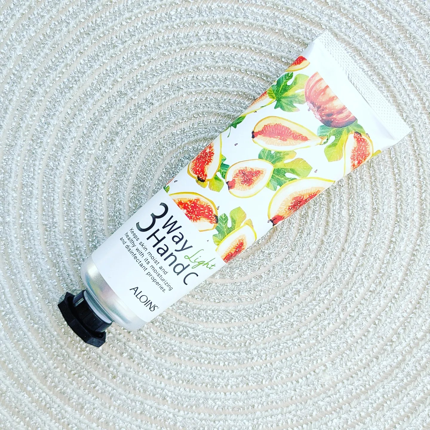 ハンドクリームライト/3ウェイ/ハンドクリームを使ったクチコミ（3枚目）