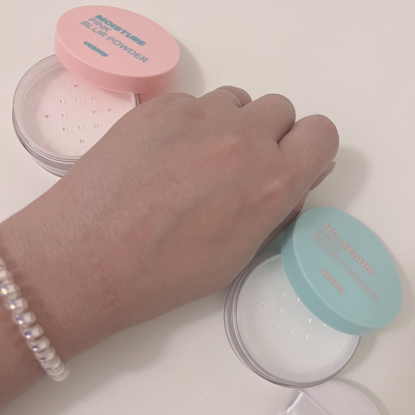 ノーセバムミントブラーパウダー /Vertty/ルースパウダーを使ったクチコミ(4枚目)