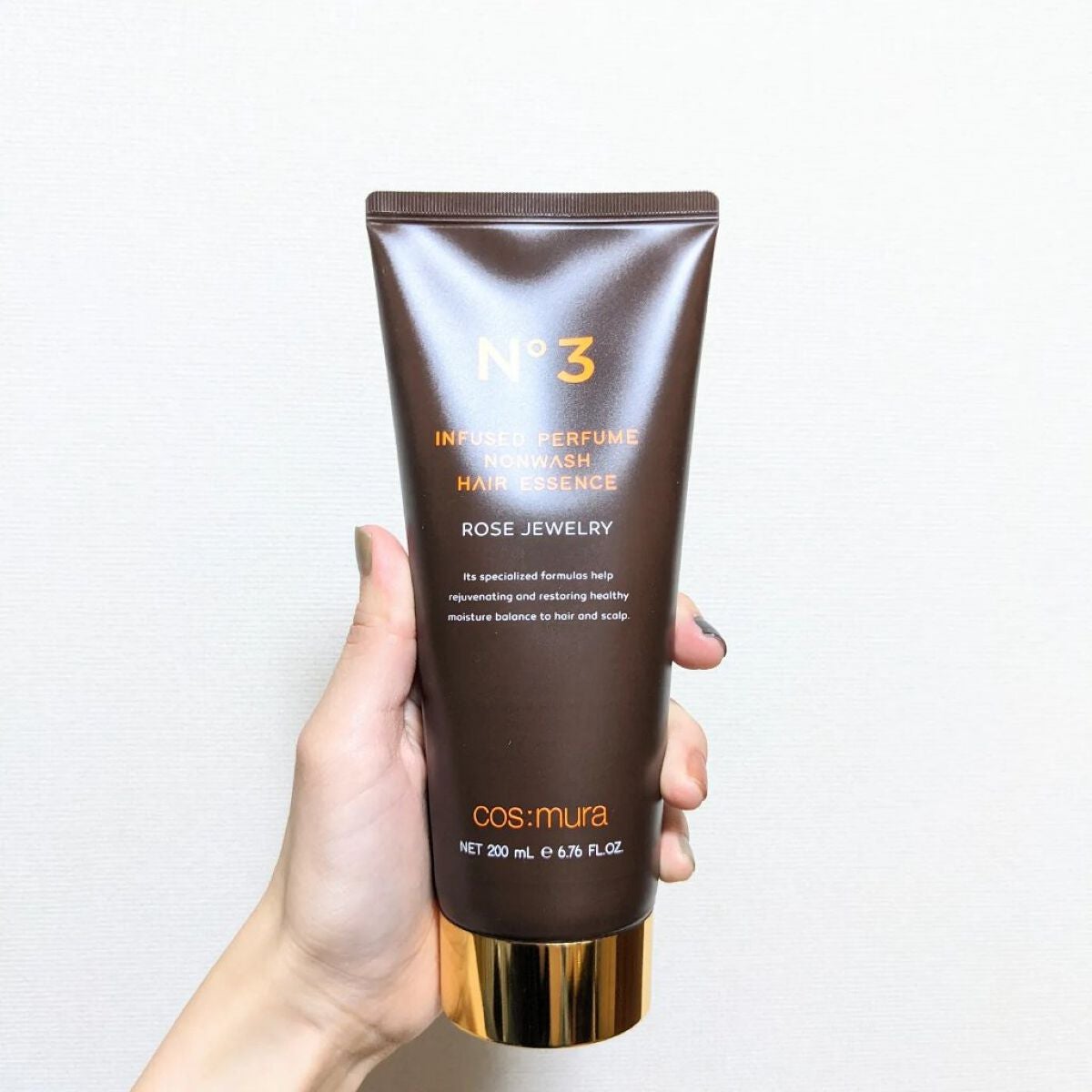 インフューズドパフュームノンウォッシュヘアエッセンス/cos:mura/洗い流すヘアトリートメントを使ったクチコミ(3枚目)