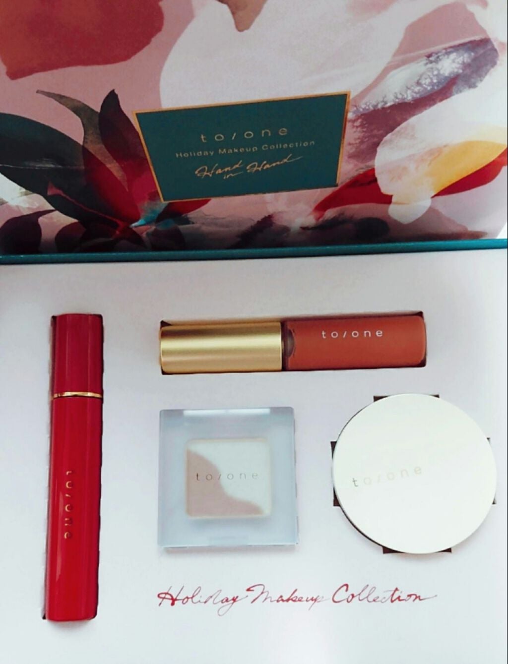 トーン ホリデー メイクアップ コレクション 2020/to/one/メイクアップキットを使ったクチコミ(1枚目)