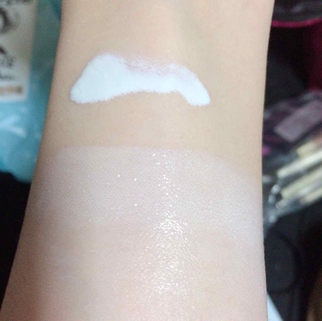 皮脂テカリ防止下地/CEZANNE/化粧下地を使ったクチコミ(2枚目)