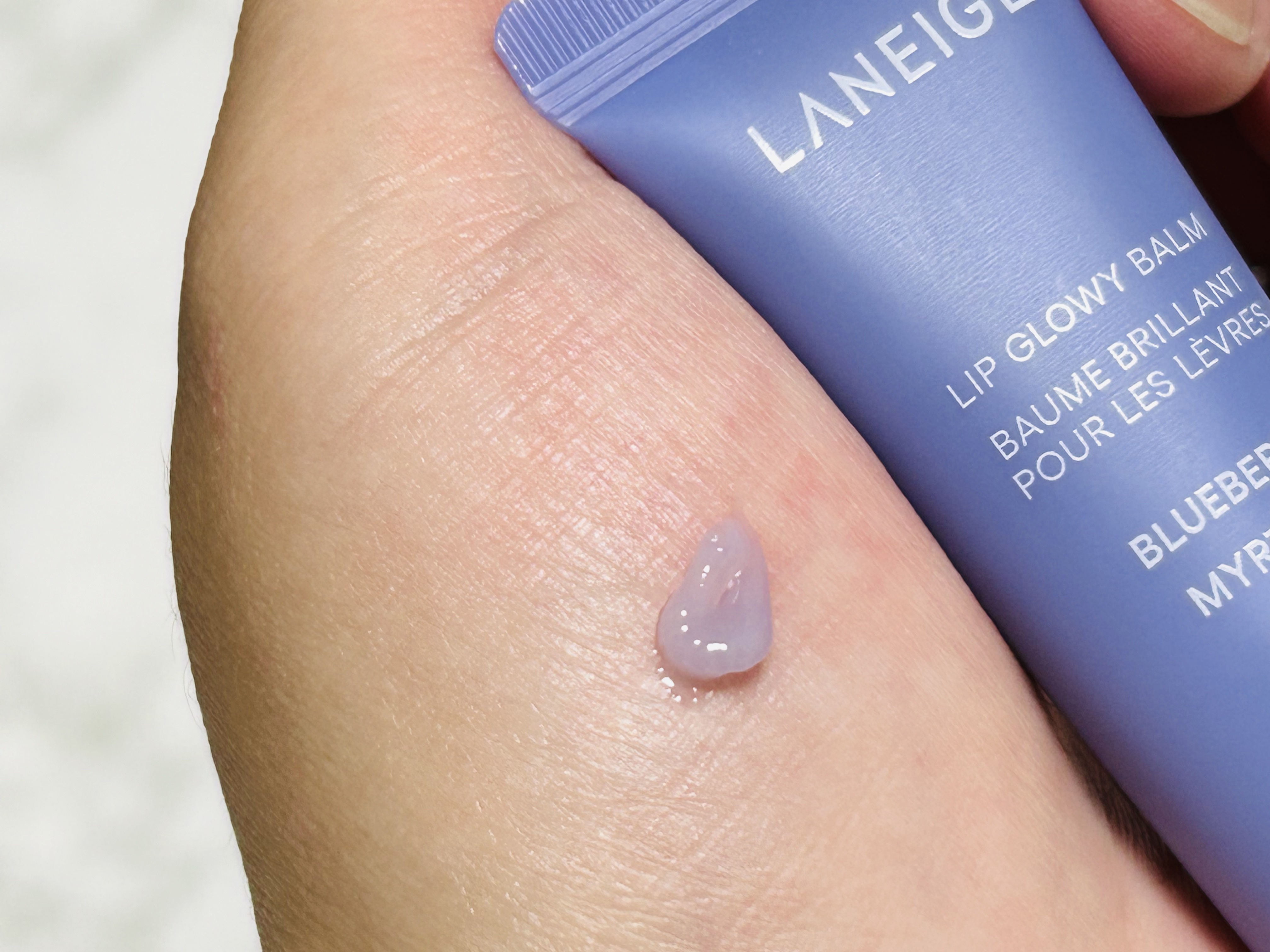 リップグロウィバーム/LANEIGE/リップバームを使ったクチコミ（3枚目）