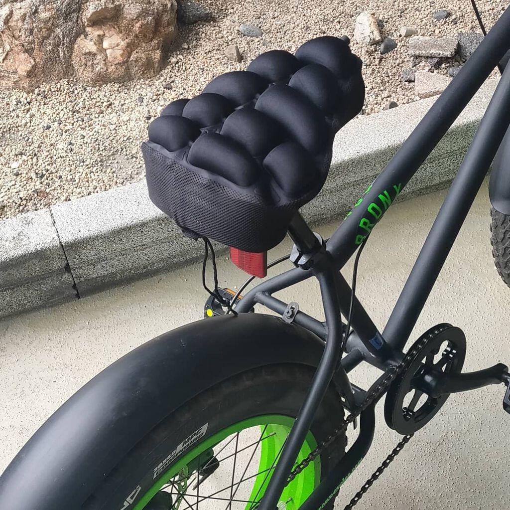 あたりちゃん♥️フォロバ&イイネ返し on LIPS 「家には小型の折り畳み自転車と、タイヤがワイドのファットバイクの..」(7枚目)