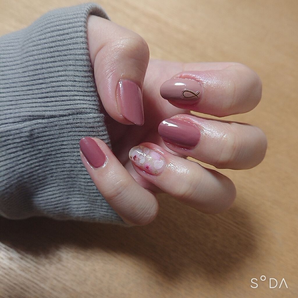 カラフルネイルズ/キャンメイク/マニキュアを使ったクチコミ（1枚目）