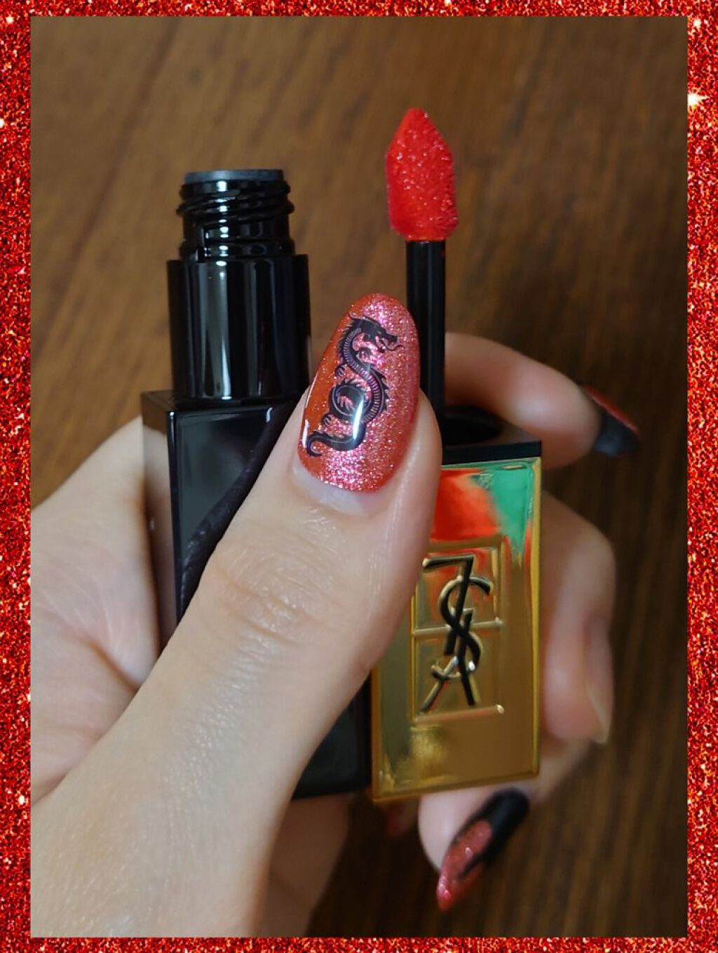 ルージュ ピュールクチュール ヴェルニ No9 ルージュラック/YVES SAINT LAURENT BEAUTE/口紅を使ったクチコミ（2枚目）