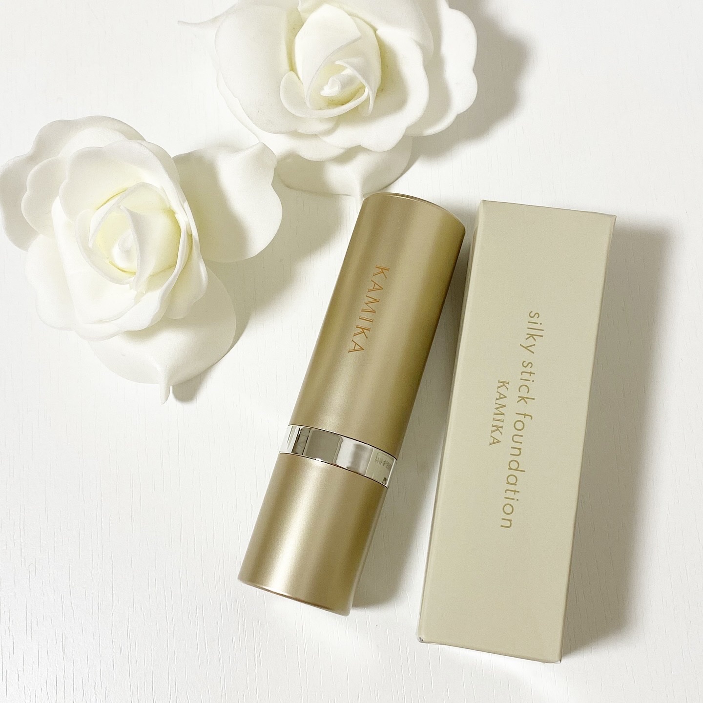 KAMIKA シルキースティックファンデーション　ベージュ（2本セット） KAMIKA / シルキースティックファンデーション(旧) ベージュの