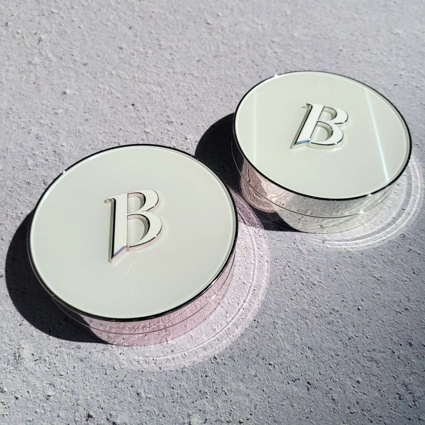 カバーリシャス アルティメット ホワイトクッション モイスチャー/BANILA CO/クッションファンデーションを使ったクチコミ（2枚目）