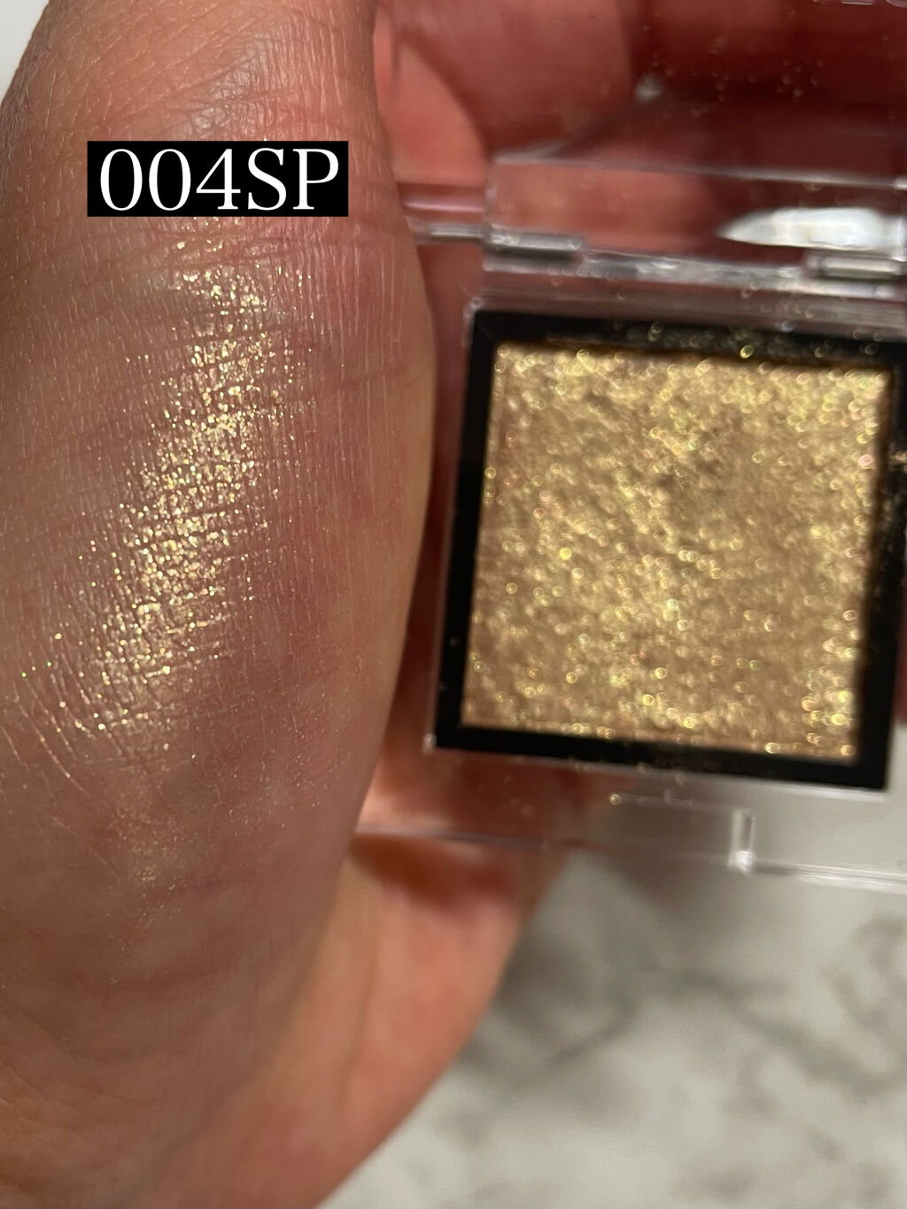 アディクション ザ アイシャドウ スパークル/ADDICTION/単色アイシャドウを使ったクチコミ（3枚目）