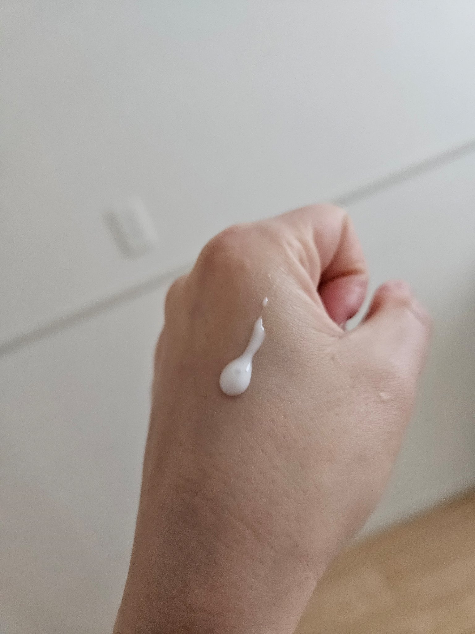 SOOTHING REPAIR TONING SERUM R4/ダーマファーム/美容液を使ったクチコミ（2枚目）