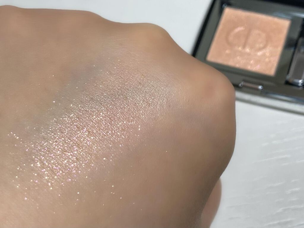 モノ クルール クチュール/Dior/単色アイシャドウを使ったクチコミ(3枚目)