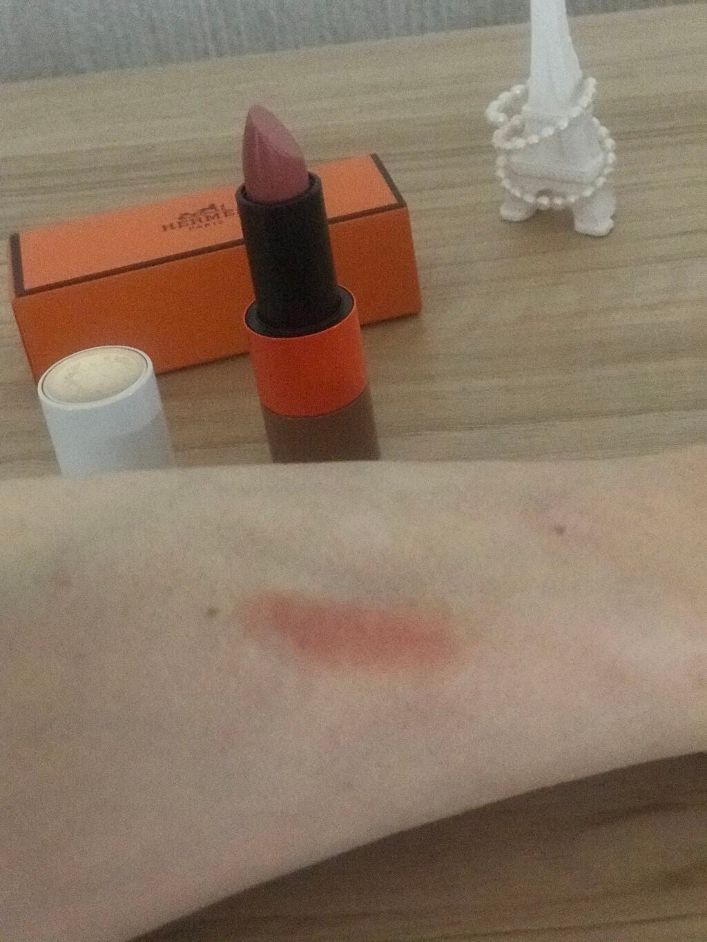 〈ルージュ・エルメス〉 ルージュ ア レーヴル サティネ/エルメス/口紅を使ったクチコミ(5枚目)