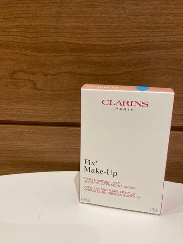 フィックス メイクアップ/CLARINS/ミスト状化粧水を使ったクチコミ（3枚目）