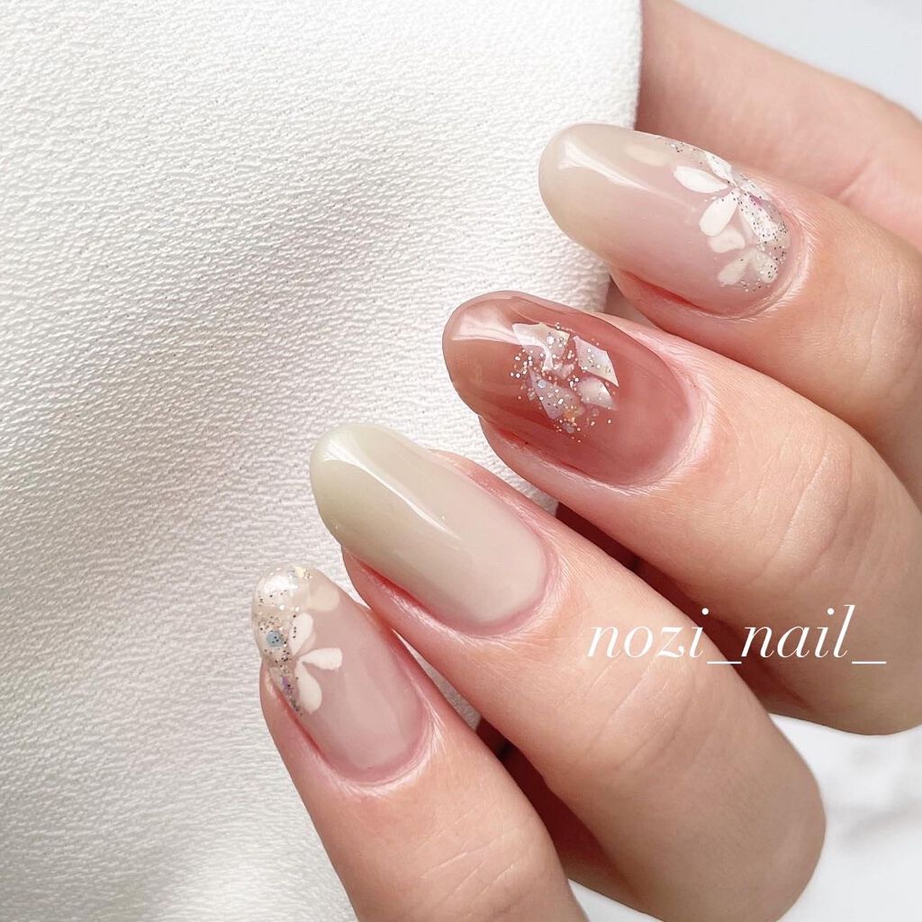 nozi𓆉𓂃 𓈒𓏸◌ on LIPS 「ネイル工房さんの新作カラージェルのご紹介です。セレクトシリーズ..」(4枚目)