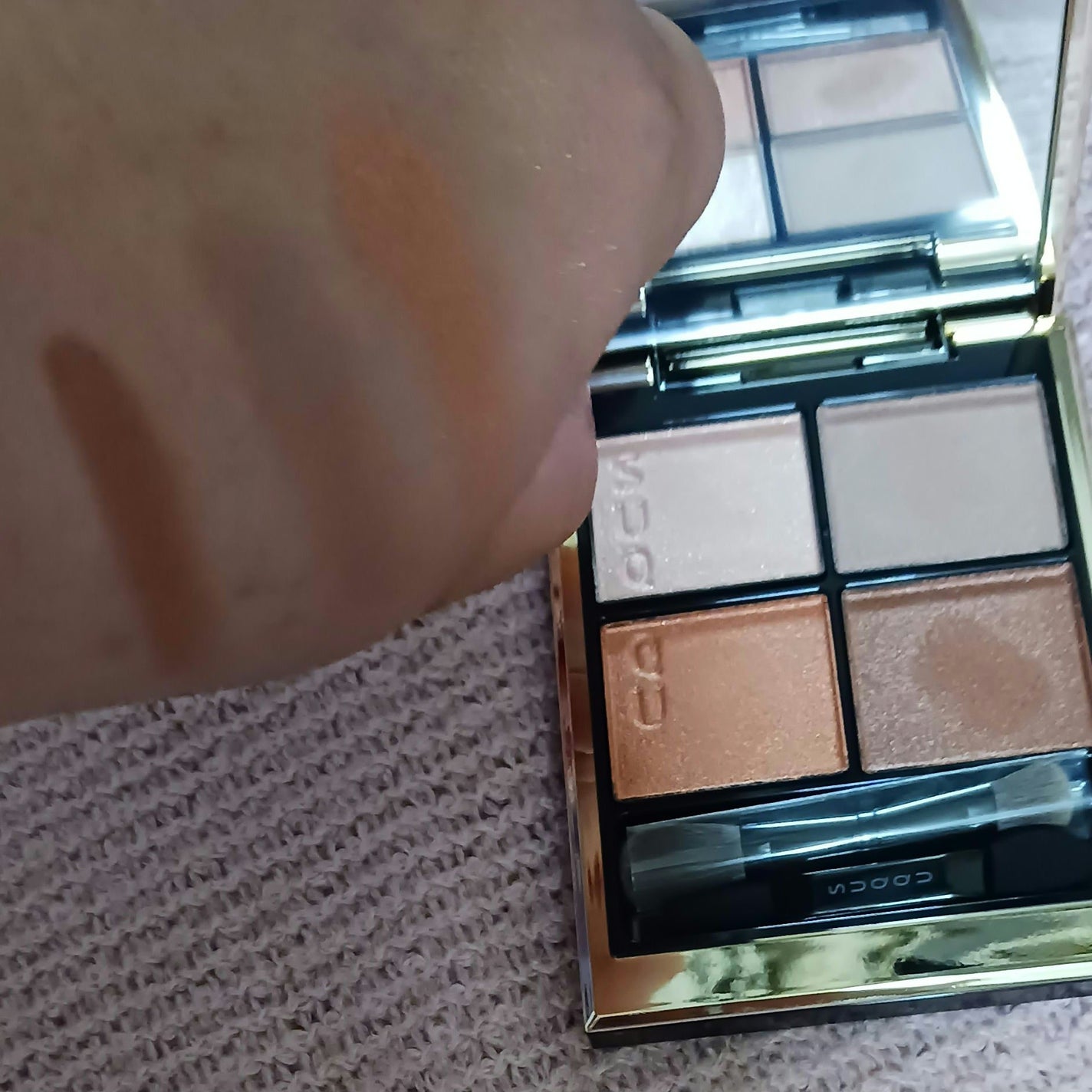 シグニチャー カラー アイズ/SUQQU/アイシャドウパレットを使ったクチコミ(2枚目)