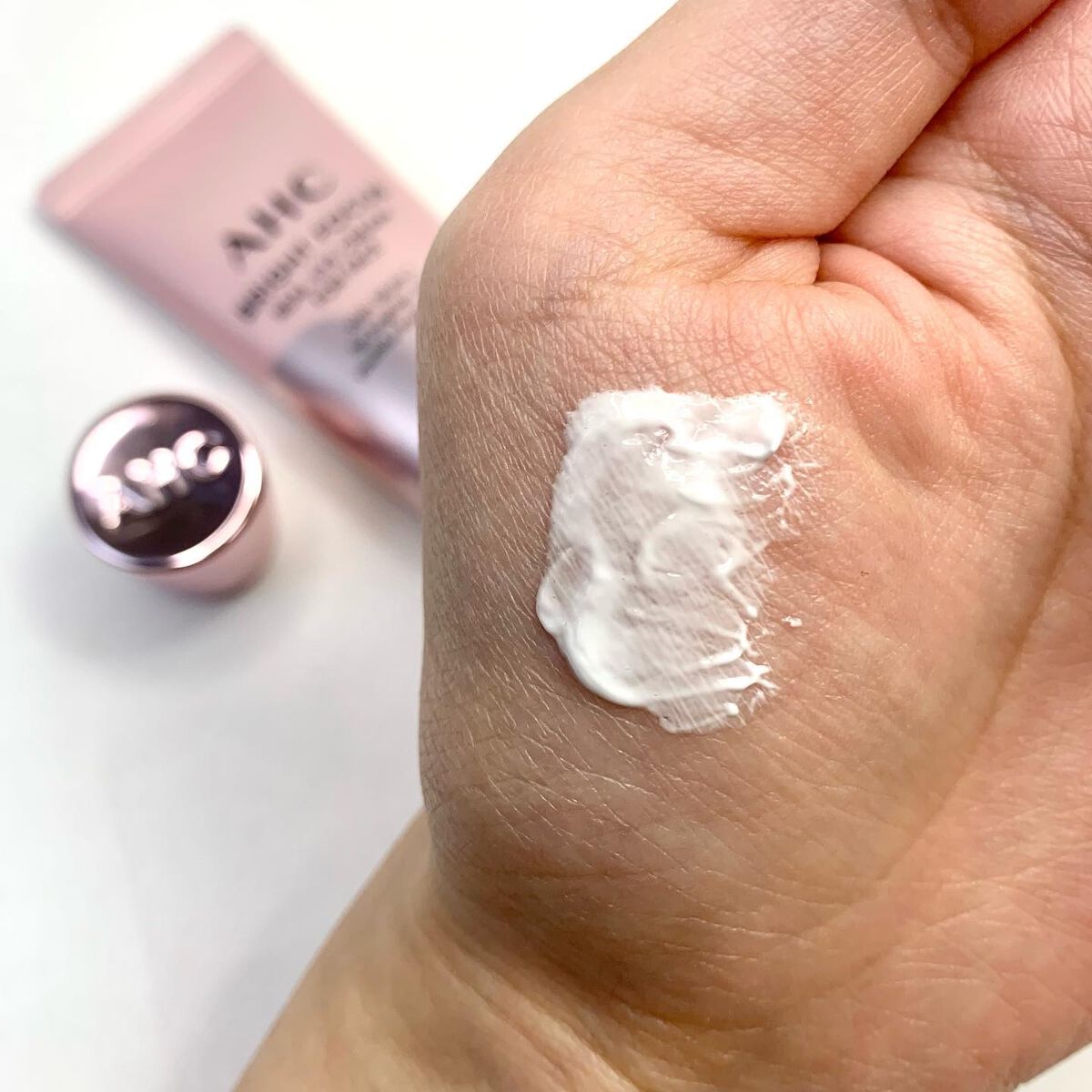 ブライト フォーカス リアル アイクリーム フォーフェイス/AHC/アイケア・アイクリームを使ったクチコミ(5枚目)