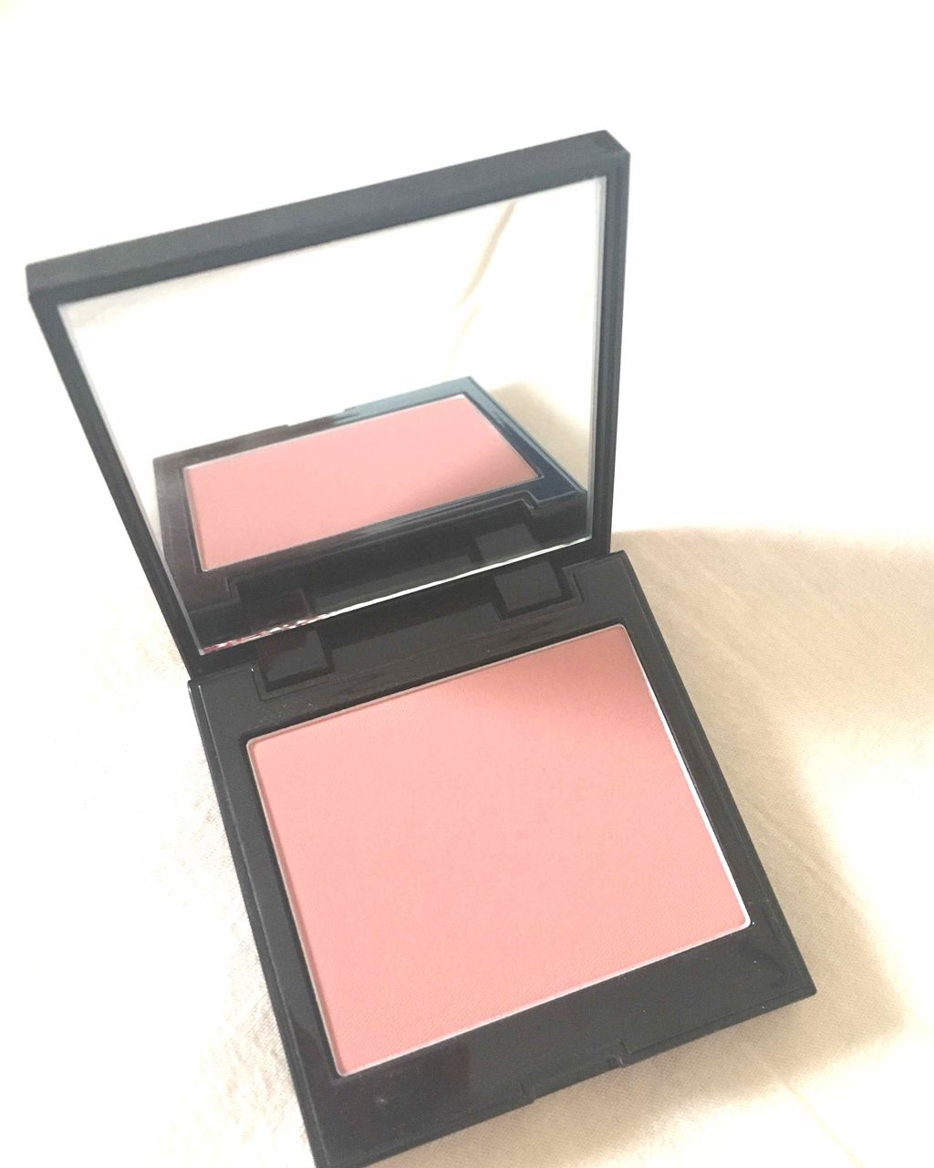 ブラッシュ カラー インフュージョン/ローラ メルシエ/パウダーチークを使ったクチコミ(1枚目)