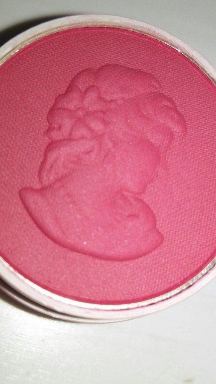 ミニ プレスト チークカラー/レ・メルヴェイユーズ ラデュレ/パウダーチークを使ったクチコミ(2枚目)