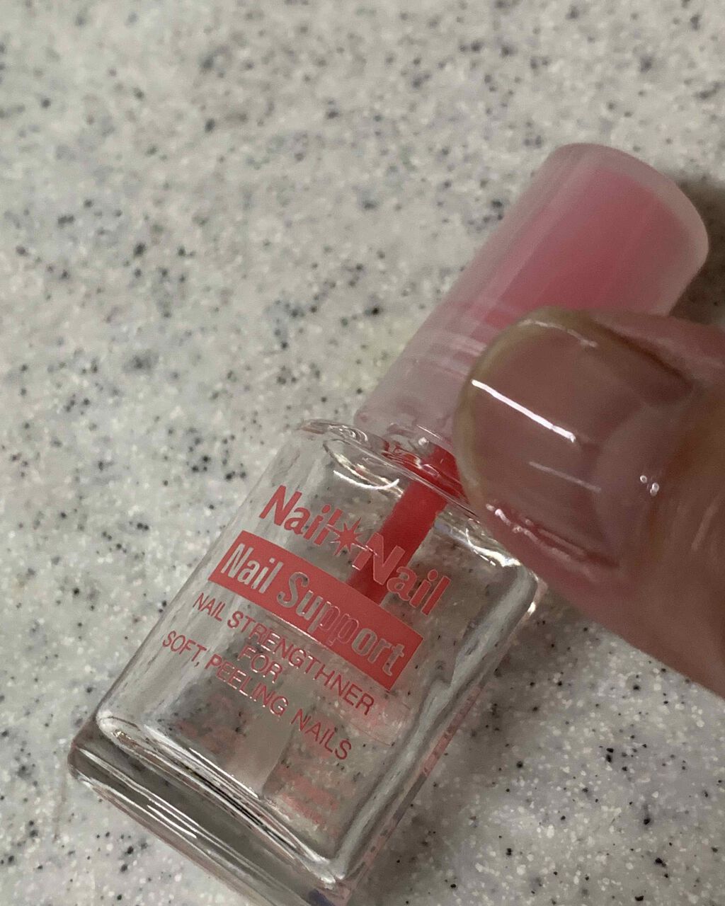 るるん on LIPS 「爪化粧料を比べてみました!エテュセ クイックケアコート最近、売..」(3枚目)